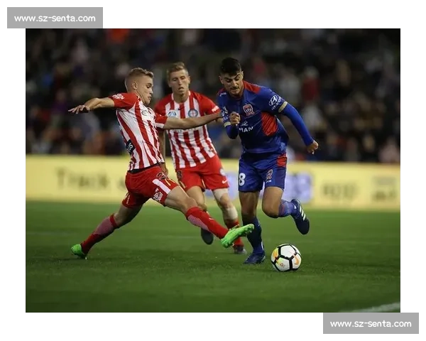 喷气机与墨尔本激战正酣 比分追踪与精彩瞬间回顾